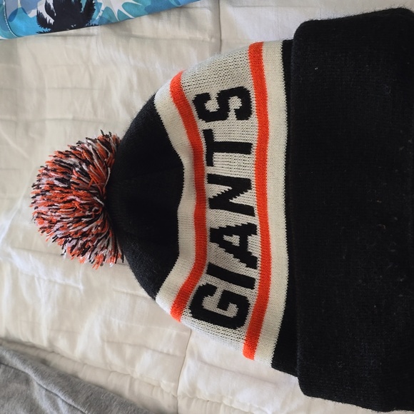 San Francisco giants beanie - Picture 3 of 3
